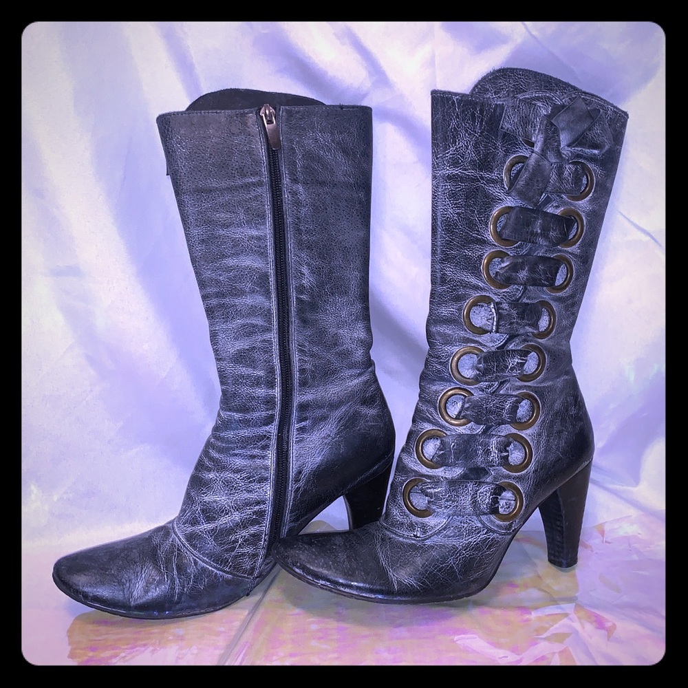 Chocolat Blu rare vintage leather heeled boots 8
